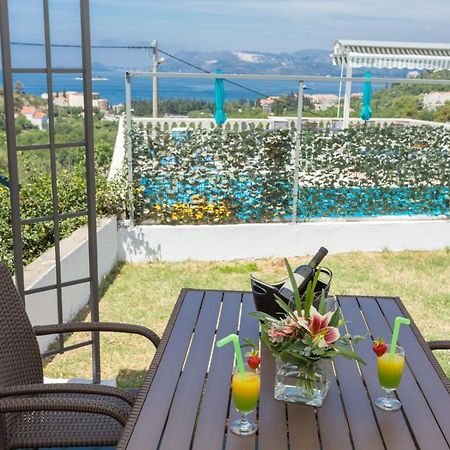 Apartments Oleander Sea View ツァヴタット エクステリア 写真
